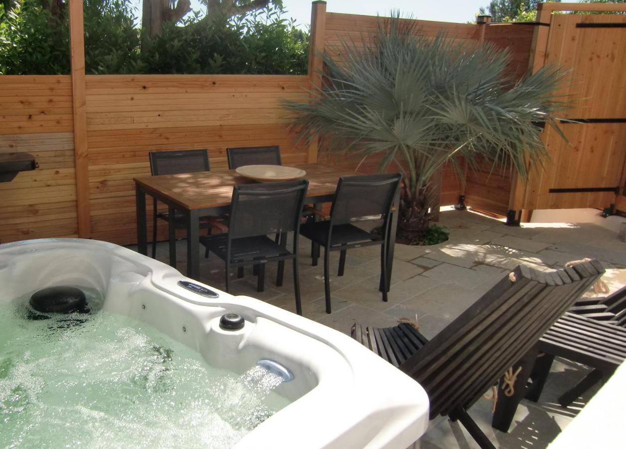 Casa Louise Suites And Spas Privatifs Sainte-Maxime Esterno foto