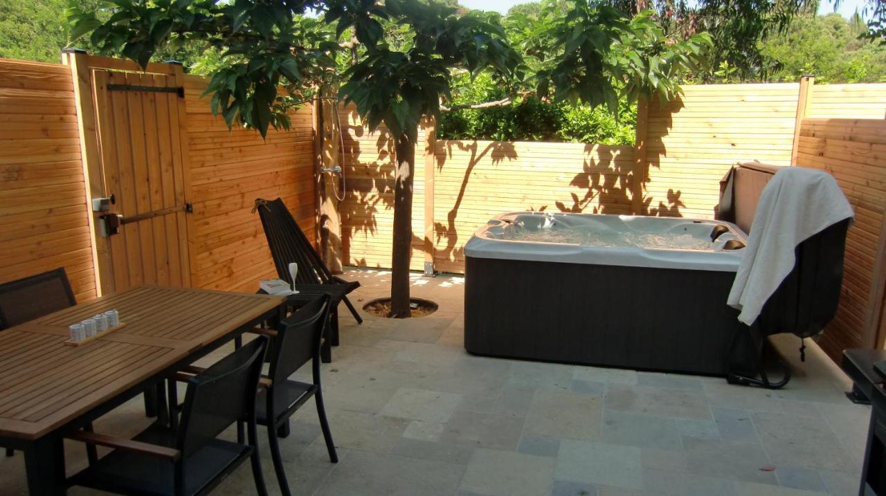 Casa Louise Suites And Spas Privatifs Sainte-Maxime Esterno foto